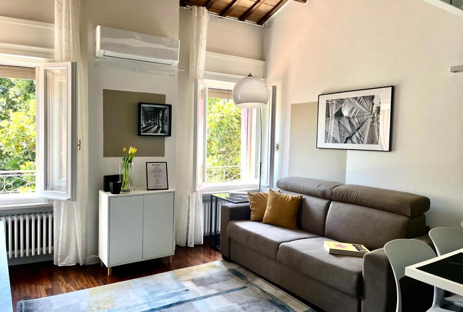 Le Petit Loft Lägenhet Ferrara